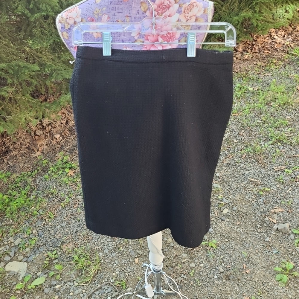 Banana Republic Black Wool Skirt 4